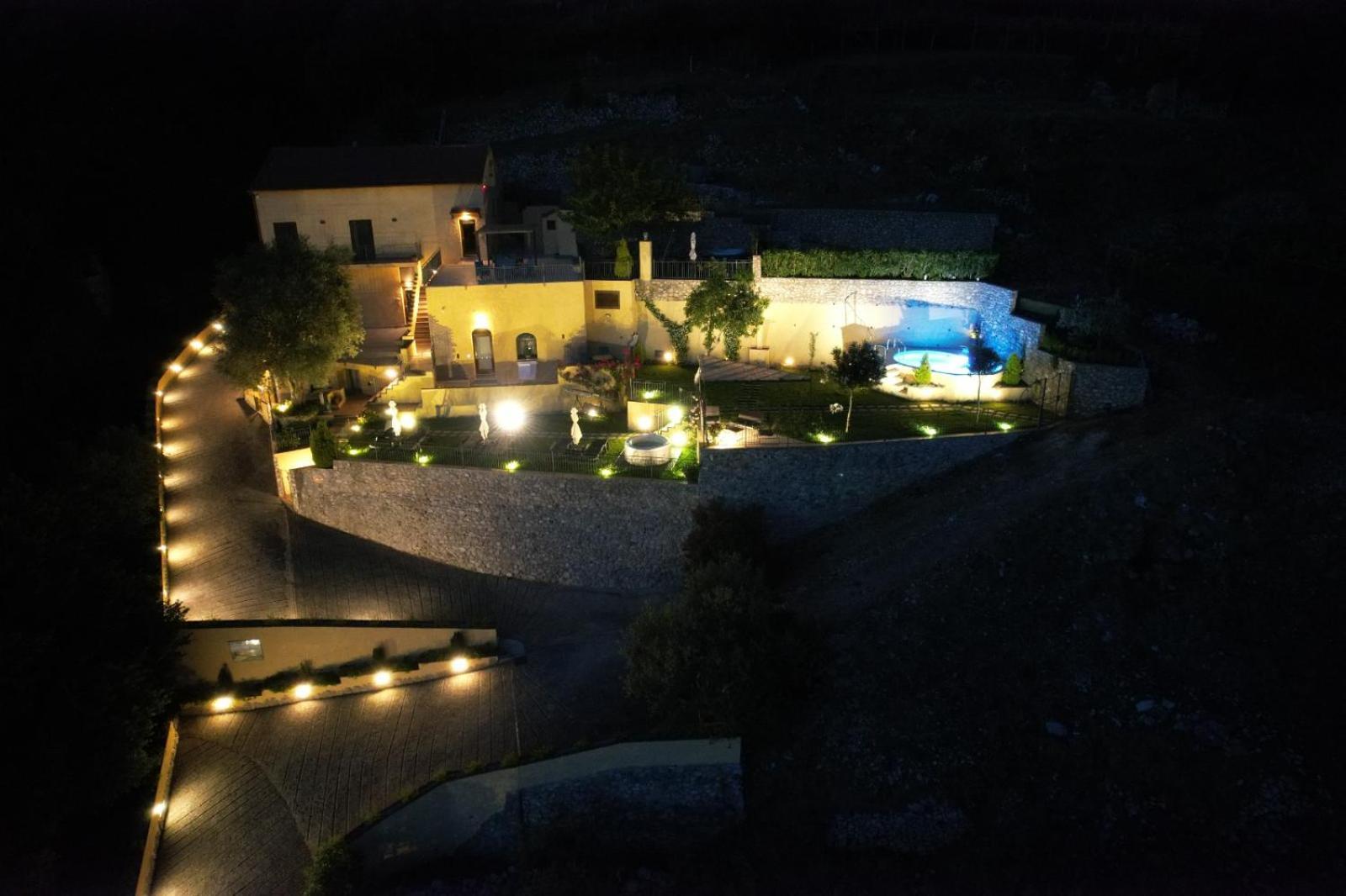 La Cornice Dei Monti 特拉蒙蒂 外观 照片