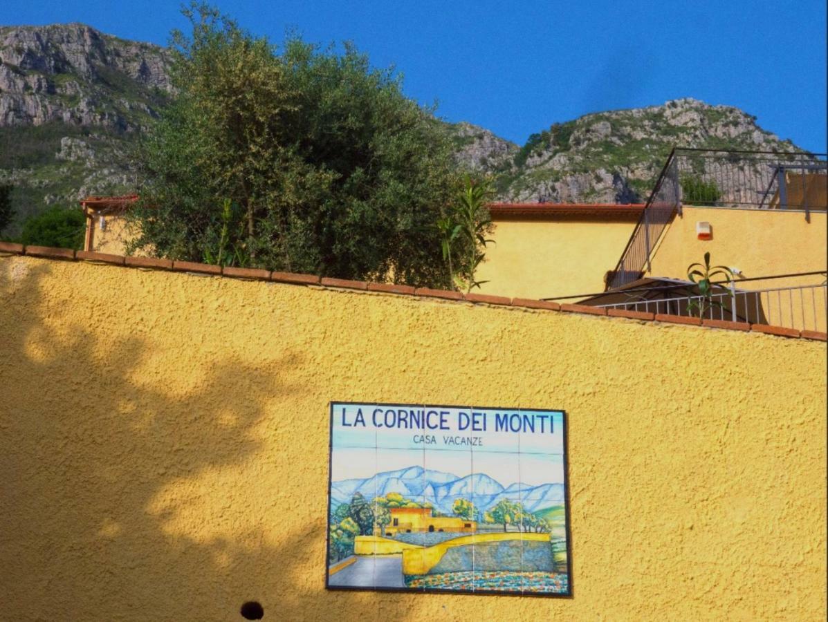La Cornice Dei Monti 特拉蒙蒂 外观 照片