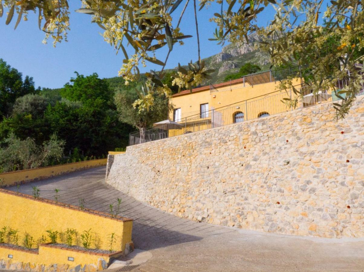 La Cornice Dei Monti 特拉蒙蒂 外观 照片